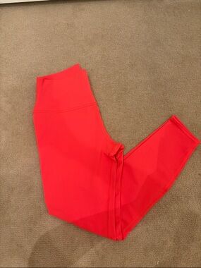 Alo High-Waist Bright Red Cropped Active Leggings